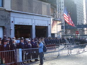 Wtc_on_911_6_firehouse_on_liberty