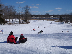 Sledding_rye_golf_club_1