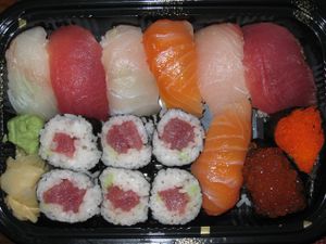 Sushi dinner IMG_5401