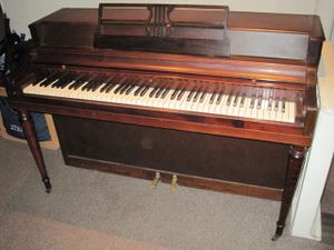 Piano Photos 016