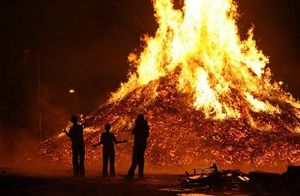 Got Marshmallows? Bonfire, Sunday 4pm