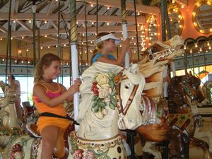 New horse Carousel1R