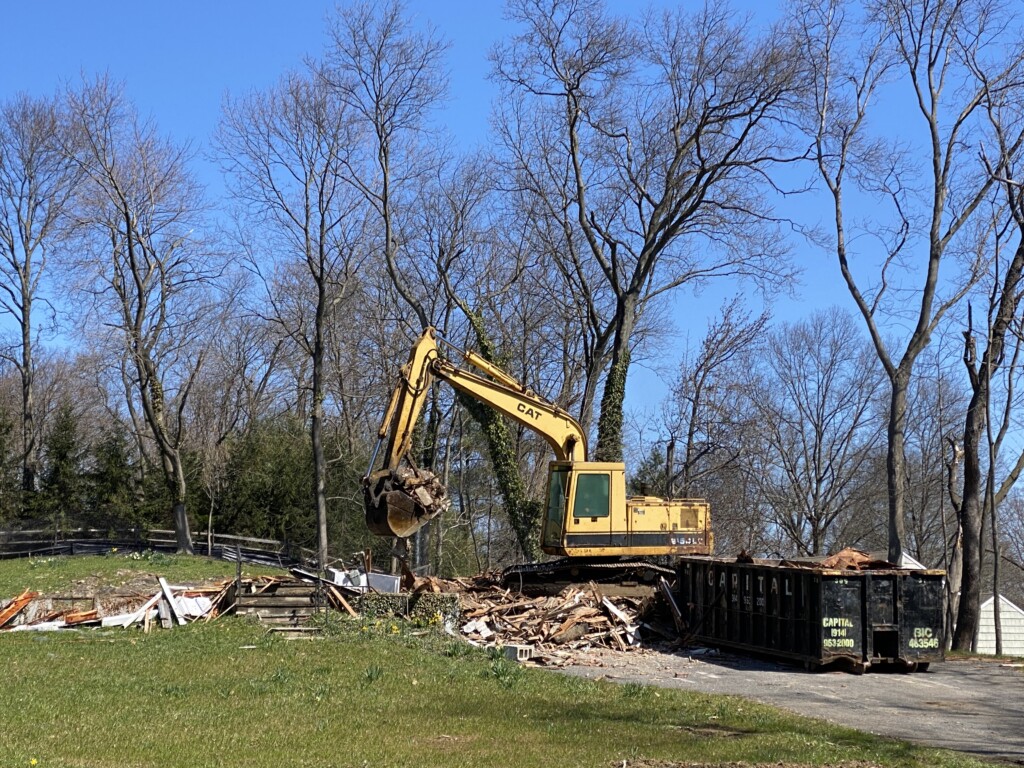 Oakland Beach Home Tear-down during COVID-19