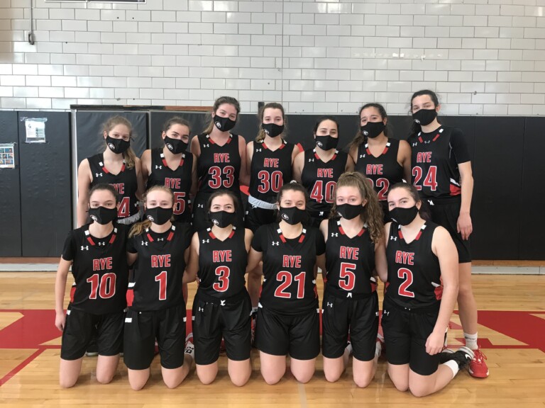 Rye Varsity Girls Basketball - team photo 2021