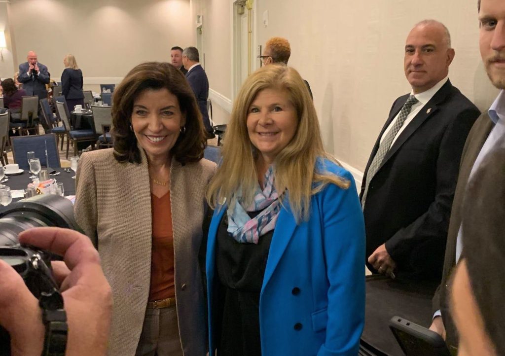 Governor Kathy Hochul with City Council Candidate Lisa Tannenbaum 2