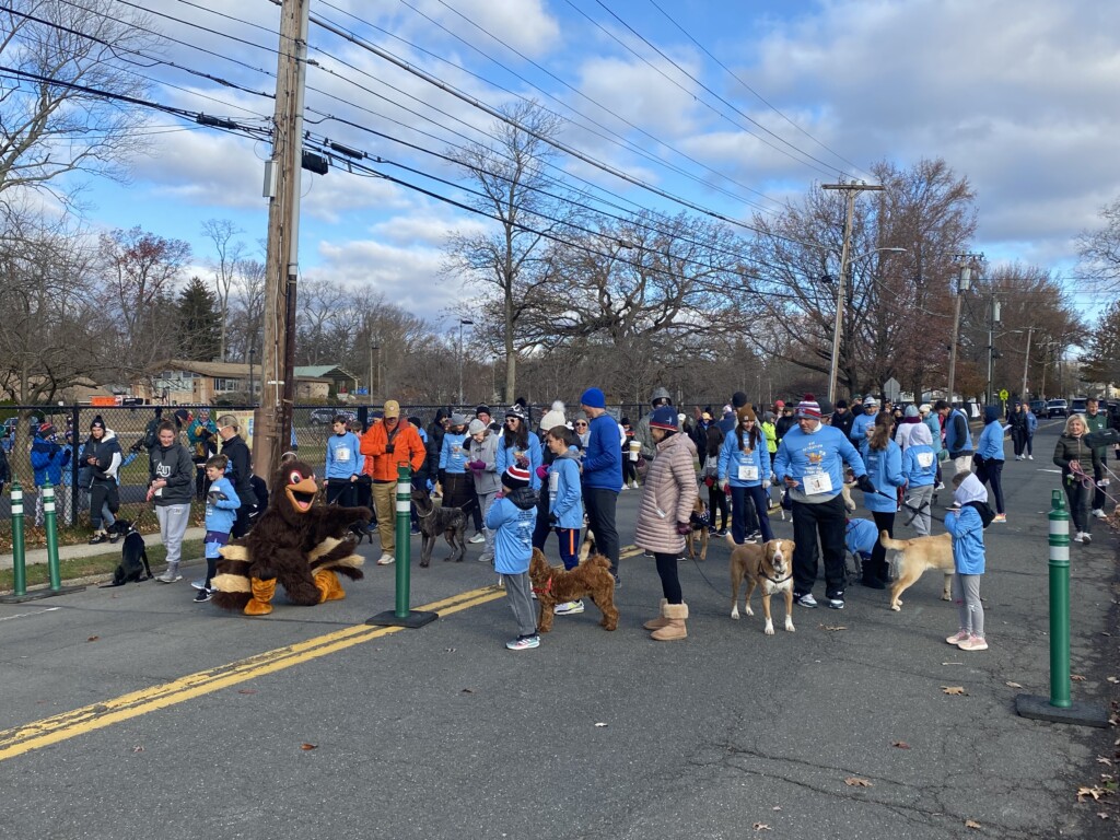 Rye Recreation’s 44th Annual Turkey Run and Paws Walk (AKA Turkey Trot) on November 27, 2021 - Paws Walk