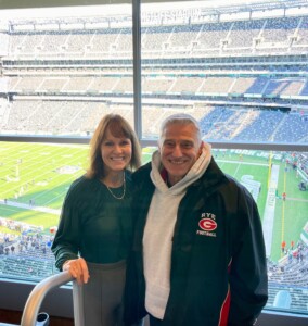 Cathy and Dino Garr at the NY Jets 2021-12-10