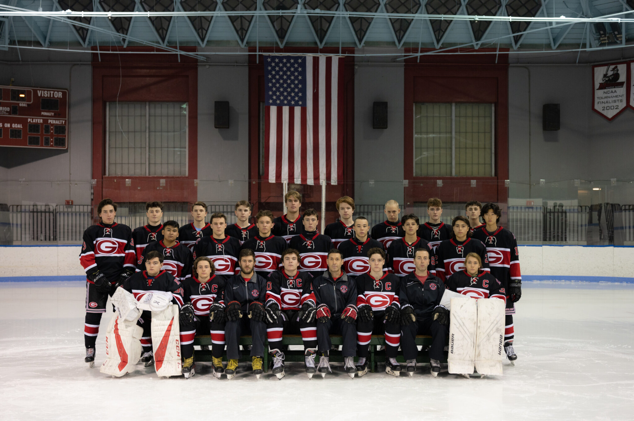 Rye Boys Varsity Hockey Team Photo 2021-22 HAT_5021