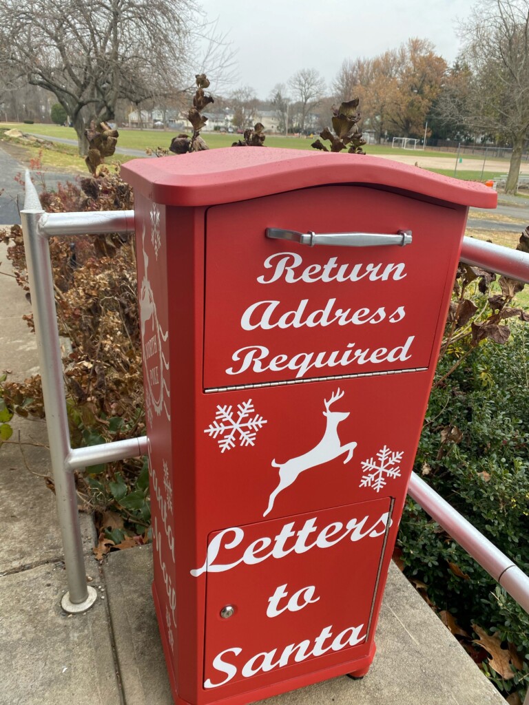 Santa Mailbox - at Rye Rec 281 Midland Avenue 2021 - Rye Rec