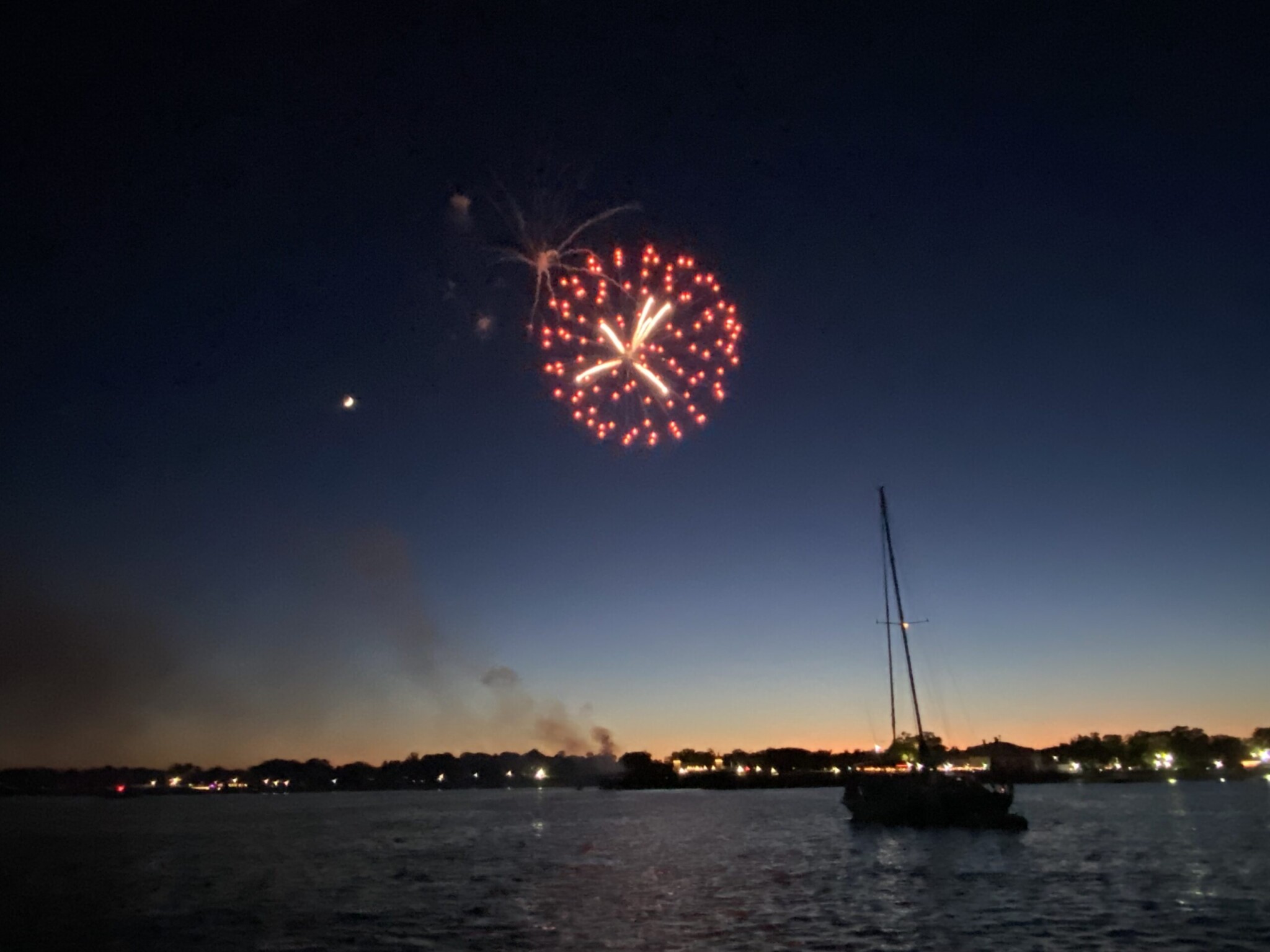 VIDEO & PHOTOS Fireworks Rye Playland