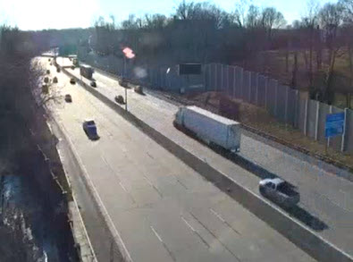 (PHOTO: I-95 shown just before the Connecticut State line. Traffic to the left in the photo is traveling north on I-95.)