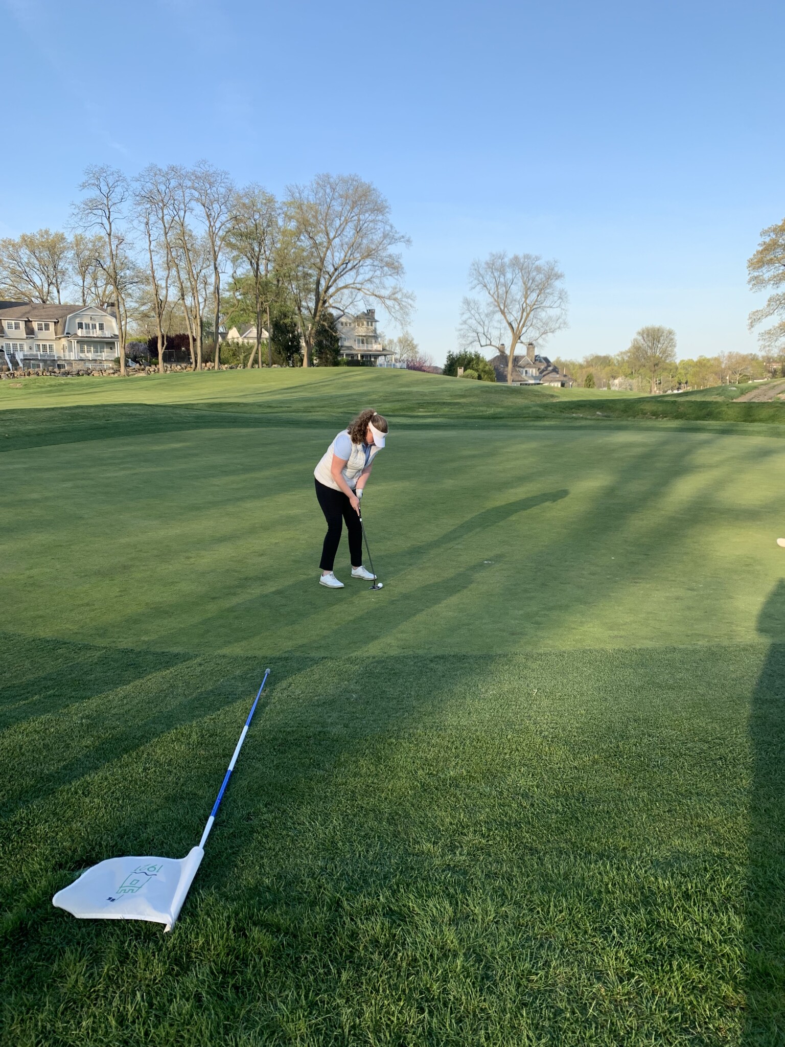 (PHOTO: Myla Bisceglia Putting)