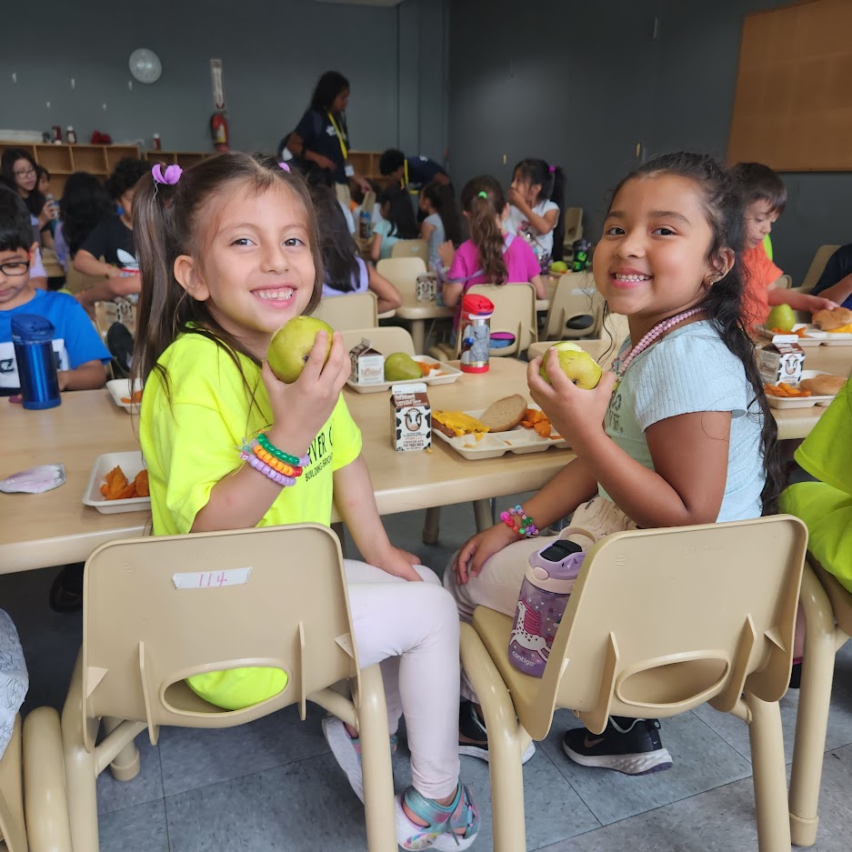 (PHOTO: Lunchtime at the Carver Center summer camp 2023.)