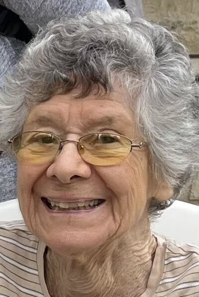 Obituary - Sophia -Sophey- Thain - 3