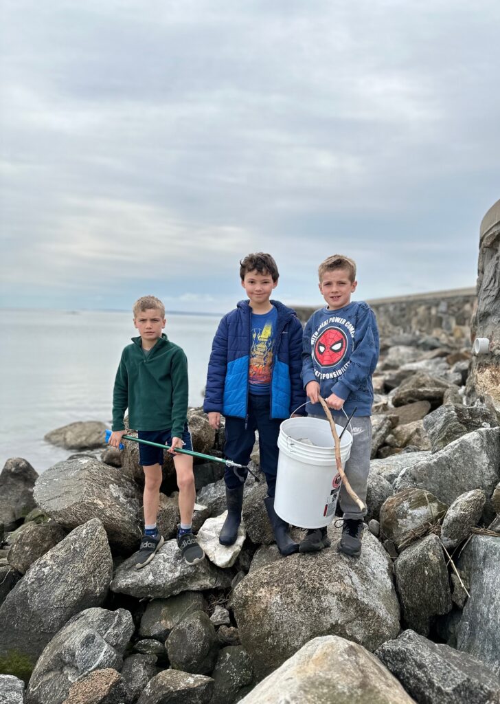 (PHOTO: Young volunteers at the Rye Town Park Oakland Beach cleanup on Sunday, April 21, 2024.)