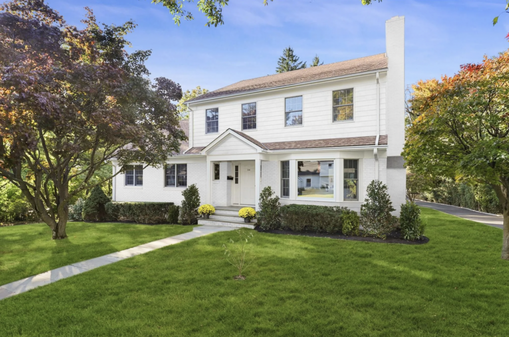 34 Oakland Beach Avenue, Rye