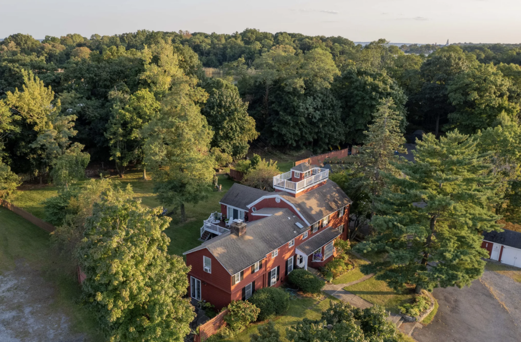 191 Kirby Lane, Rye