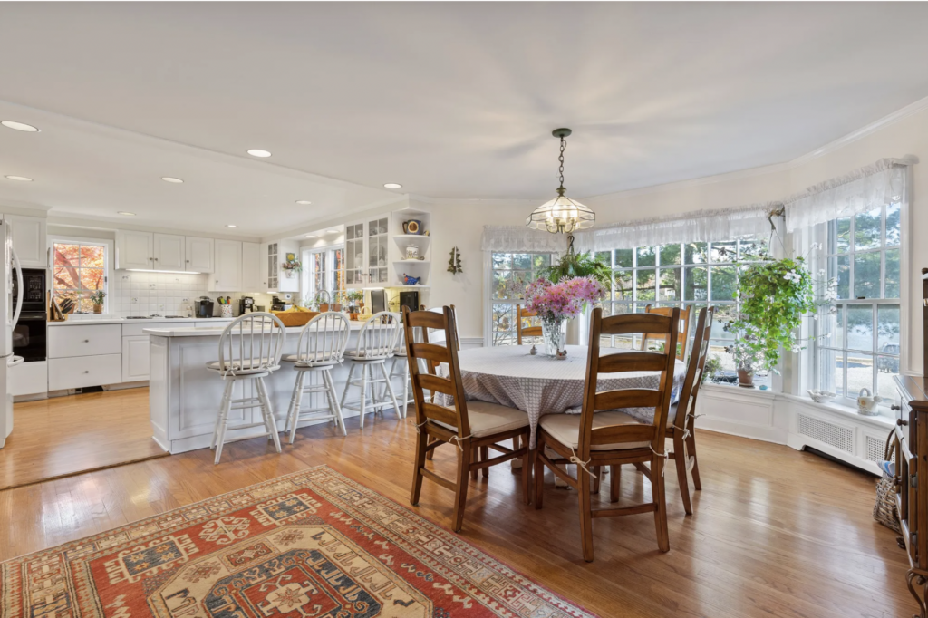 191 Kirby Lane, Rye