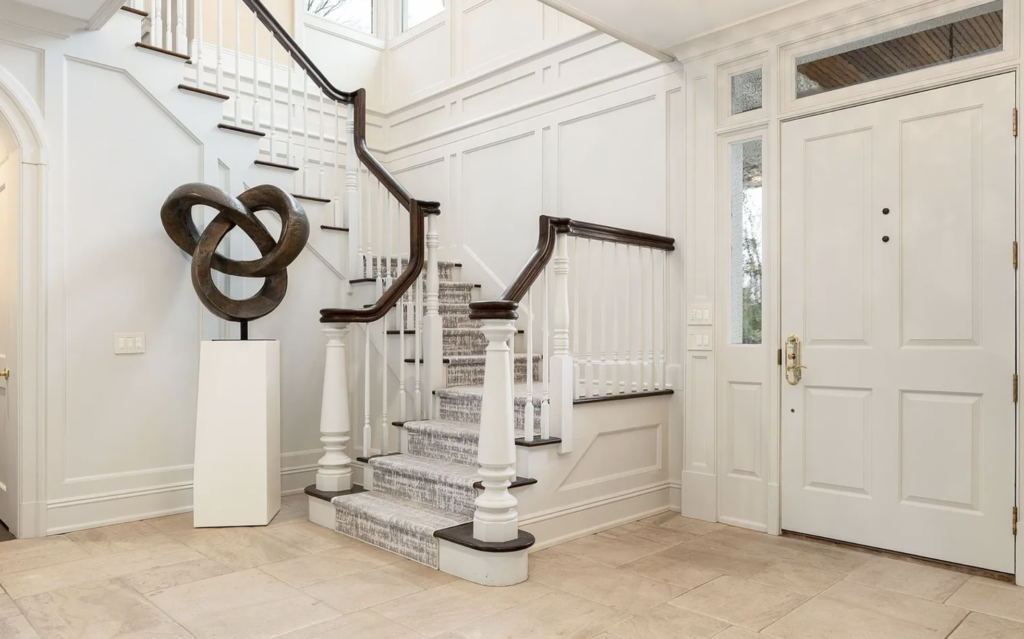 2 Parsonage Point Place, Rye