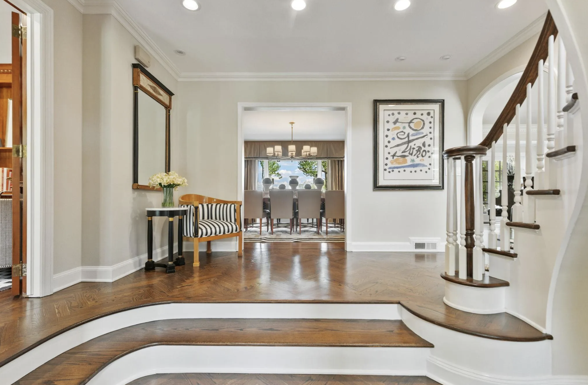 8 Boxwood Lane, Rye