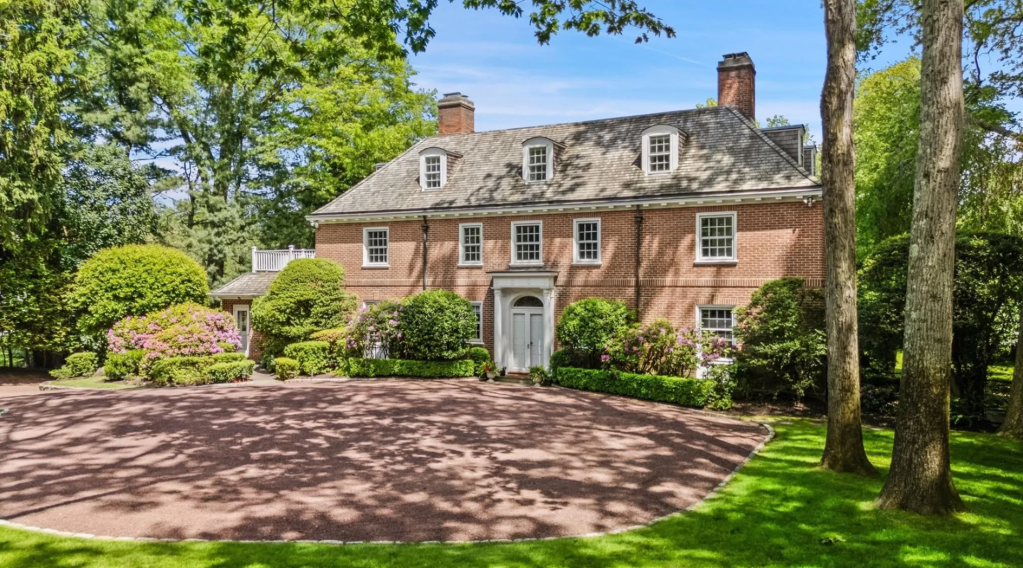 45 Forest Avenue, Rye