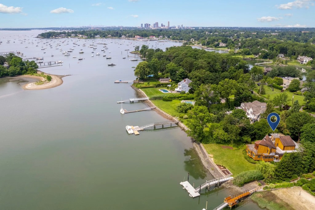 1160 Greacen Point Road, Mamaroneck