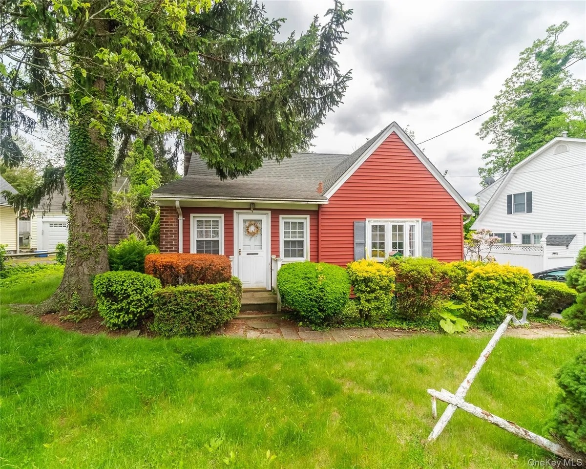 4 Orchard Drive, Rye