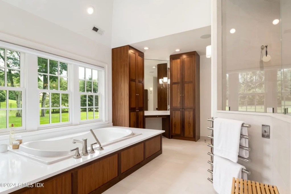 28 Thunder Mountain Road, Greenwich