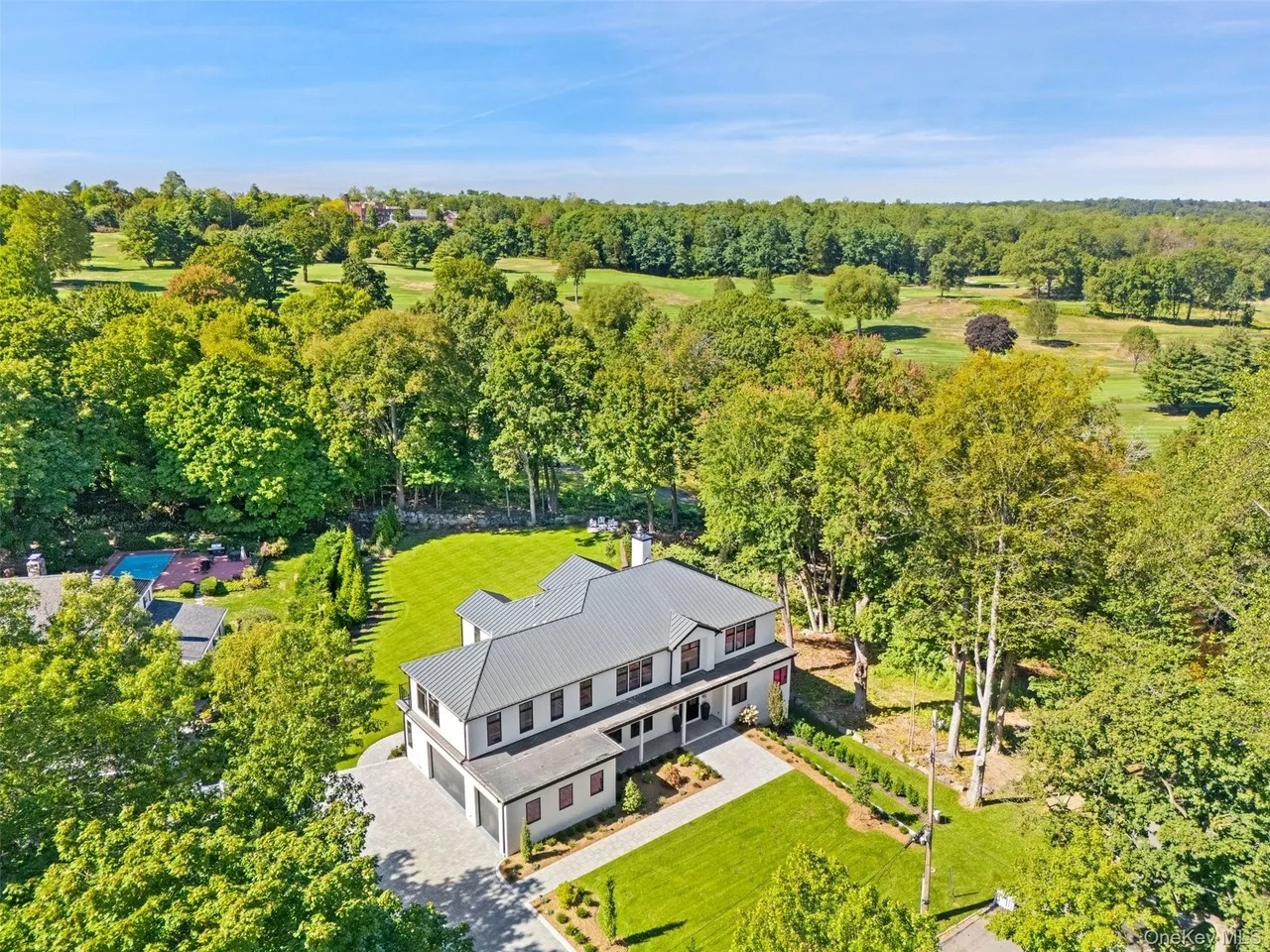 11 Boxwood Lane, Rye