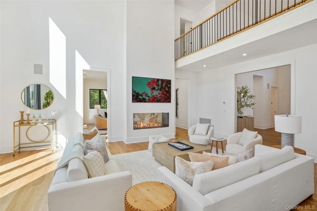 11 Boxwood Lane, Rye