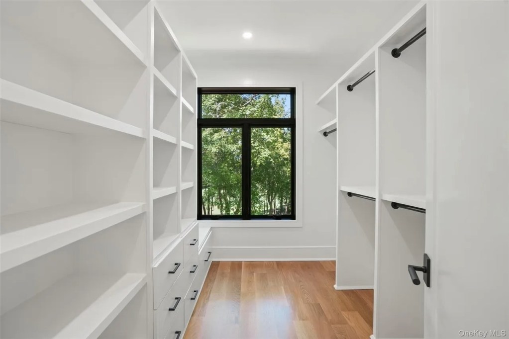 11 Boxwood Lane, Rye