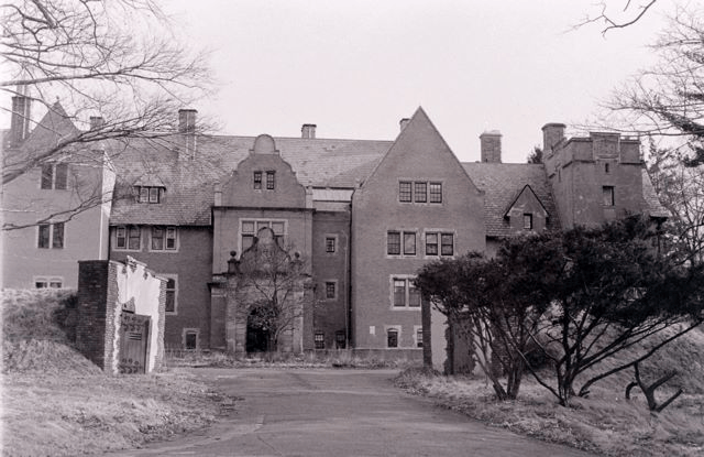 (PHOTO: The former High Point Hospital – the mental health institution that was located on King Street in Port Chester.  High Point closed and then burned down in 1998. Contributed.)