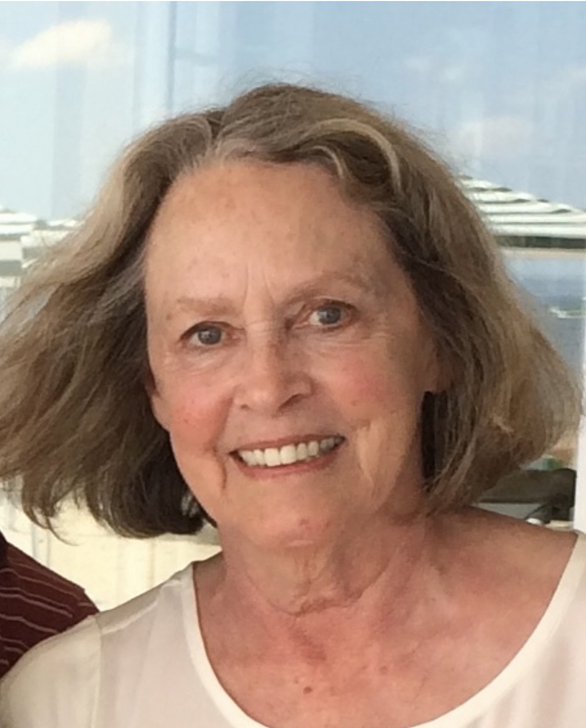 Obituary - Julia Goldie