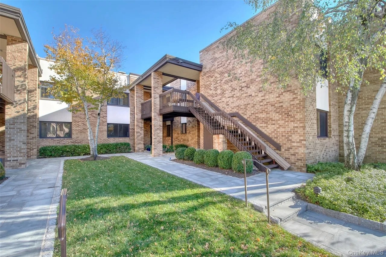 21 Waters Edge (Unit 21), Rye