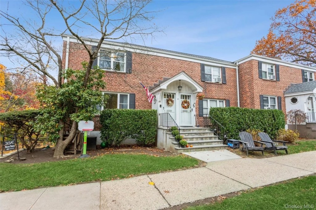 35 Peck Avenue (Unit 35A), Rye