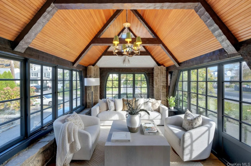 725 Forest Avenue, Rye