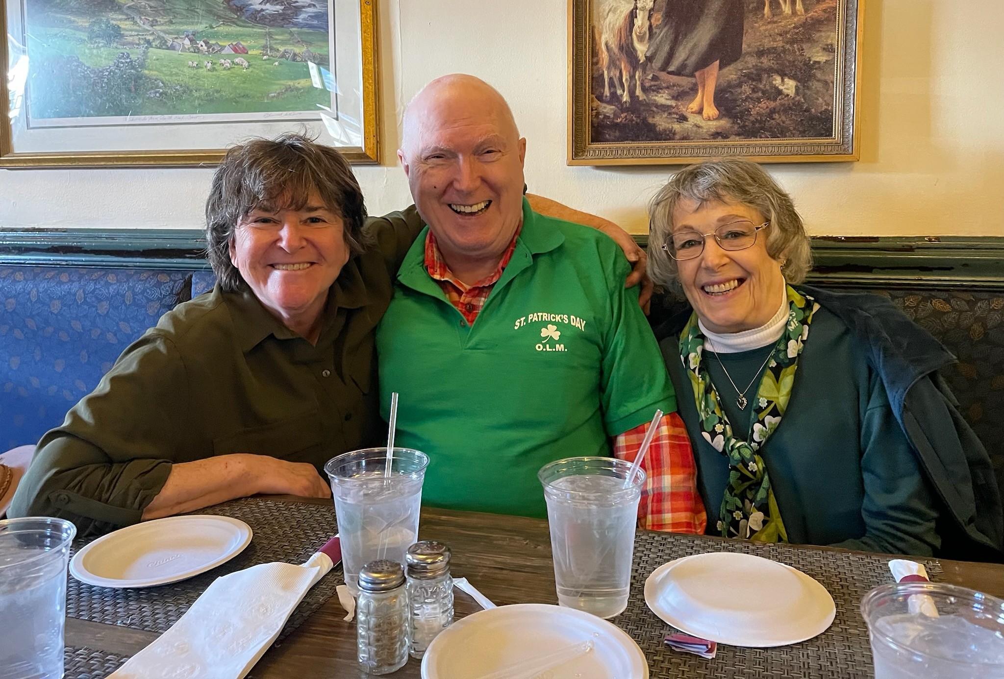 (PHOTO: Executive Director Marie Johnson shares a lunch date with longtime members Leon Russell and Dolores Anselmo of Port Chester. Contributed.)