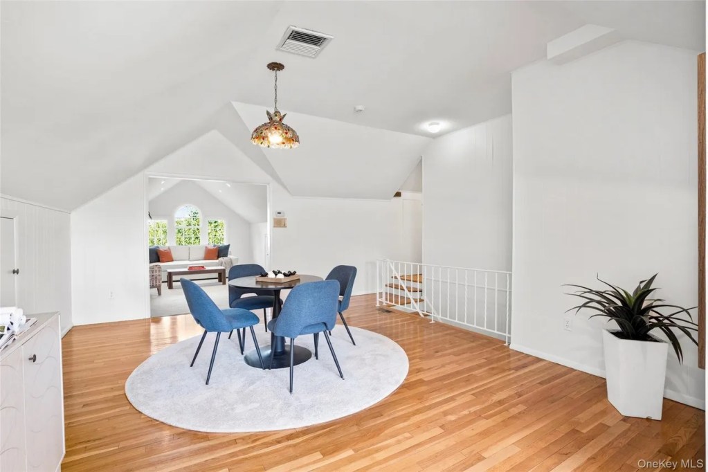 1314 Flagler Drive, Mamaroneck
