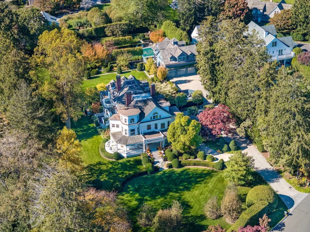 276 Otter Rock Drive, Greenwich
