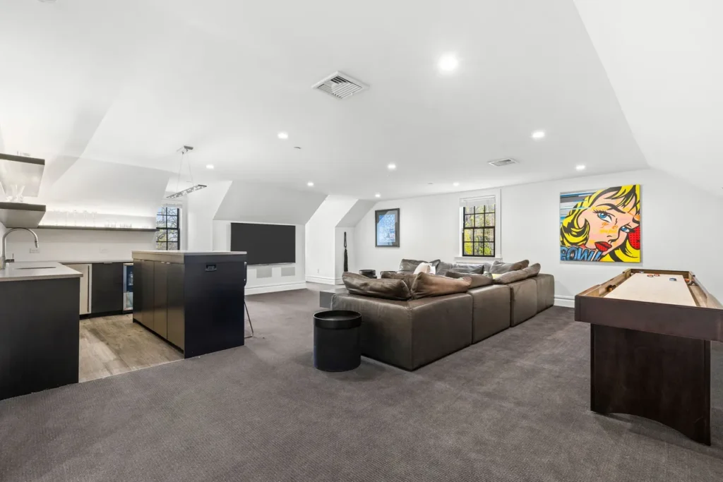 32 Seville Avenue, Rye