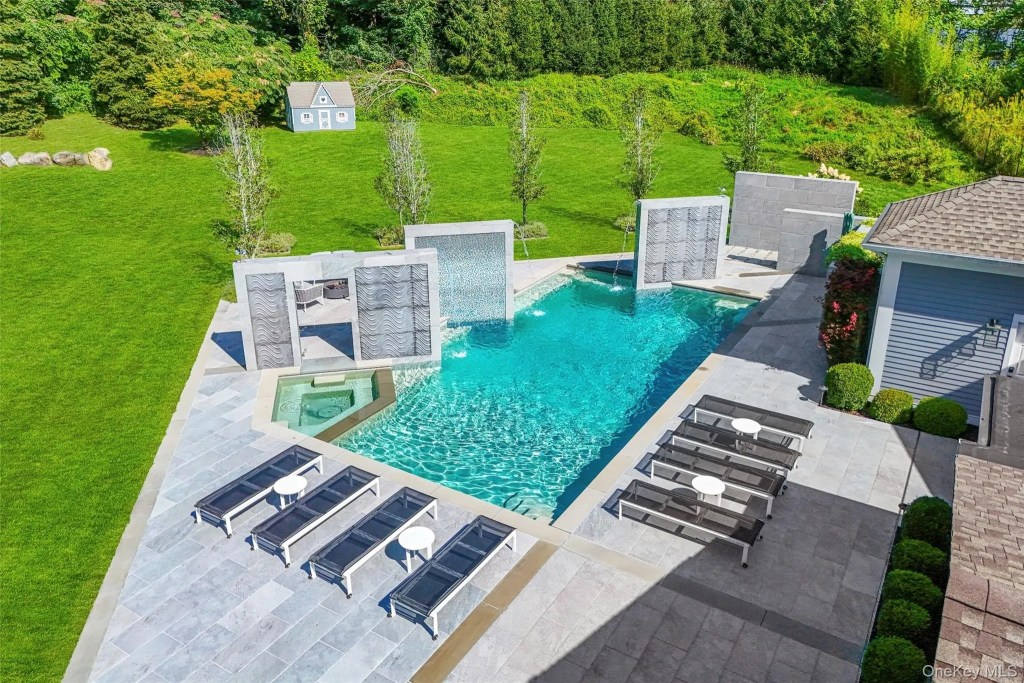 23 Pheasant Drive, Rye