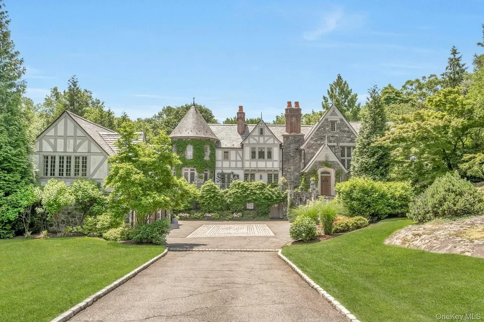 19 Park Drive South, Rye