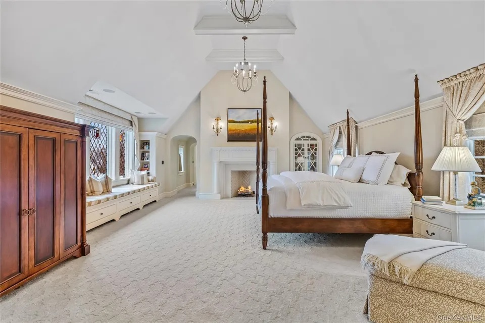 19 Park Drive South, Rye