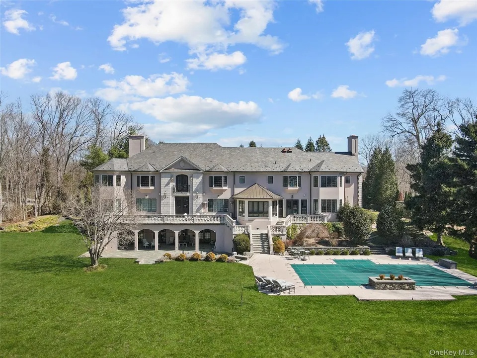 1 Laurelwood Court, Rye