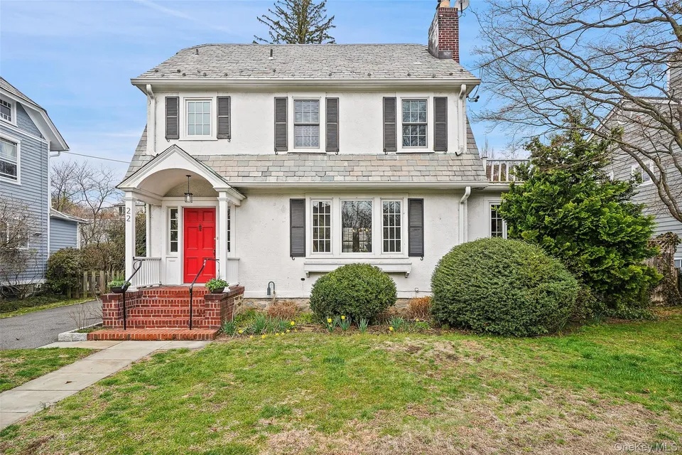 22 Brookdale Place, Rye