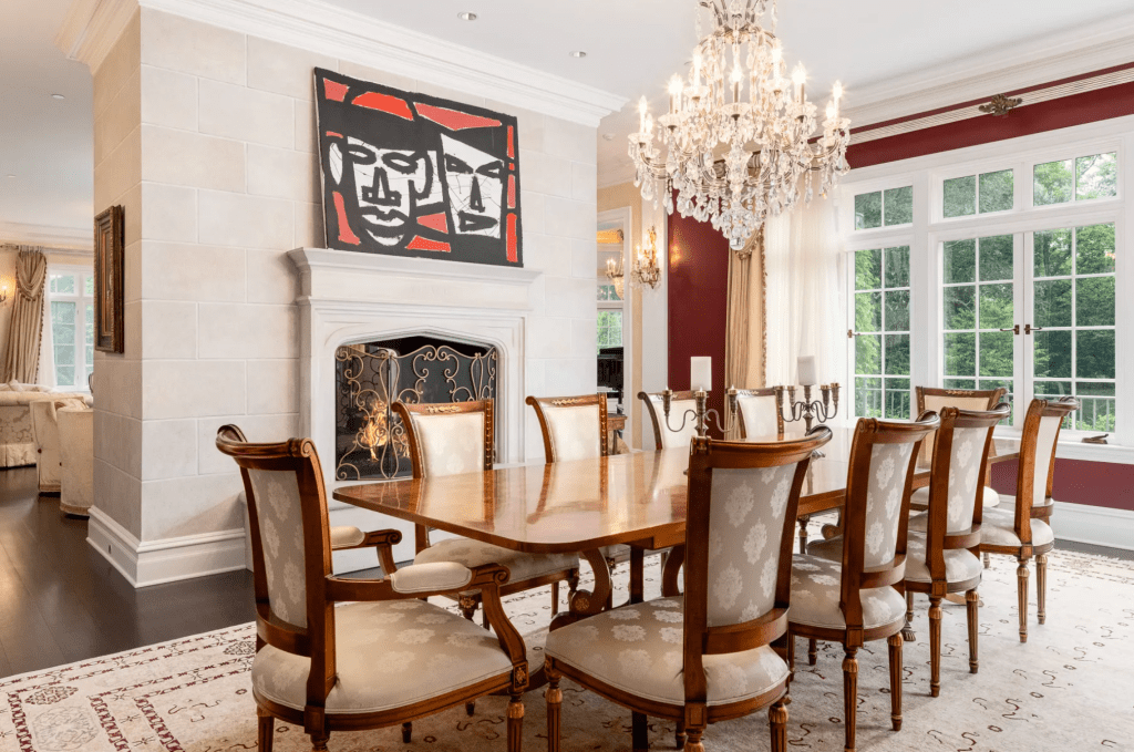 17 Cowdray Park Drive, Armonk