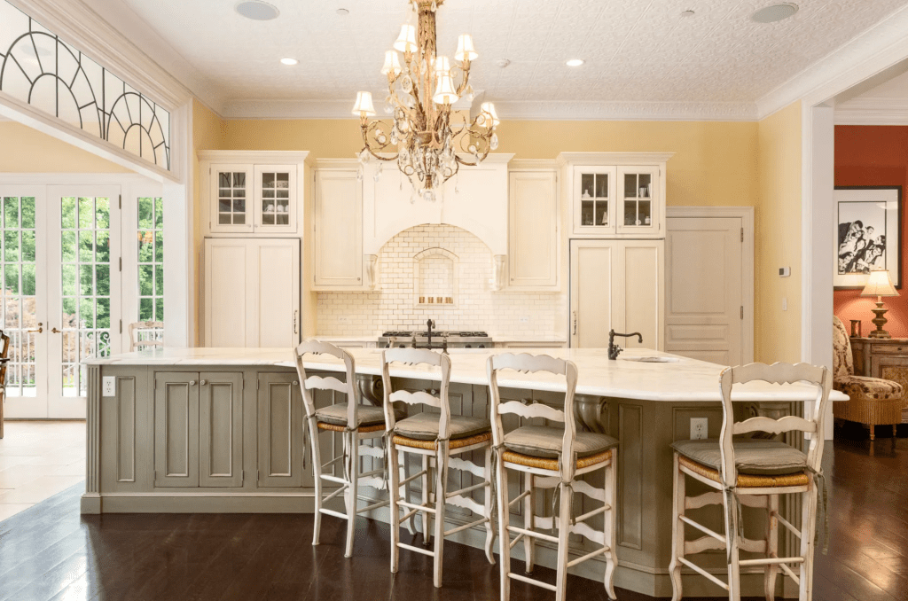 17 Cowdray Park Drive, Armonk
