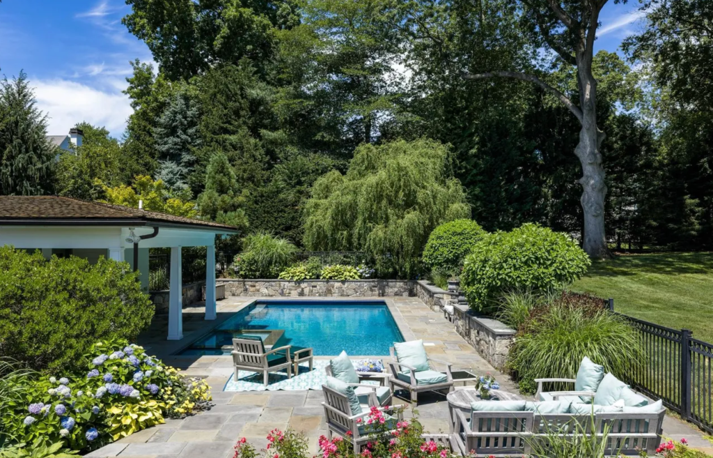 87 Hix Avenue, Rye