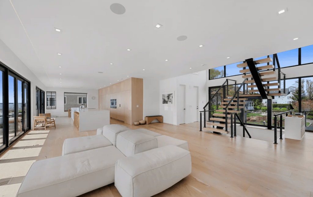4 Little Cove Lane, Greenwich