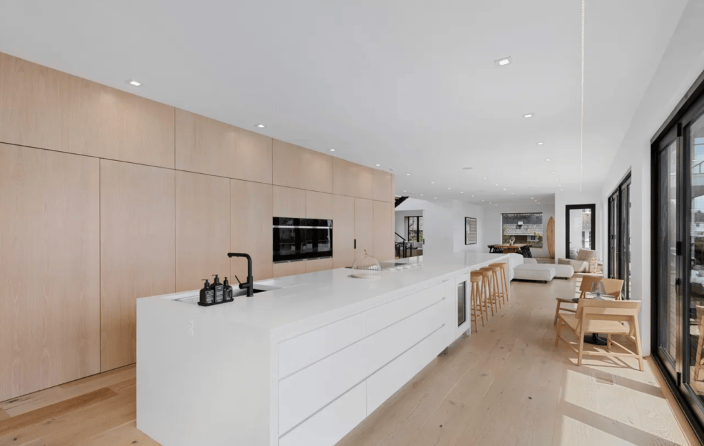 4 Little Cove Lane, Greenwich